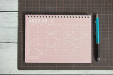 Load image into Gallery viewer, 【50%OFF・期間限定】 MARKS マークス 2022年4月始まり カレンダー B6 ノートブックカレンダー S ポールアンドジョー 大人かわいい おしゃれ 可愛い キャラクター サイズ スケジュール帳 手帳のタイムキーパー :4550045050400