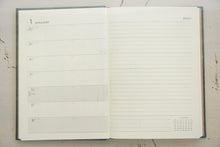 Load image into Gallery viewer, 【廃版商品数量限定】 PAPERBLANKS ペーパーブランクス 2022年1月 週間レフト式(ホリゾンタル) B6 ミディ バーソ 廃版 数量限定 一部袋が入っていない商品があります。 アート 芸術 画家 近代アート 抽象画 素材 :4571491699226