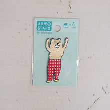 Load image into Gallery viewer, IROHA いろは出版 シール ・ AIUEOAPPLIQUEAIUEOSTARSAQAS-20 WOOORD アップリケ ワッペン 刺繍 シール帳 福袋 スケジュール デコ ステッカー ダイアリー ごほうび 花 アルファベット スケジュール帳 手帳のタイムキーパー :4573468145690