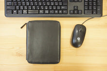 画像をギャラリービューアに読み込む, LACONIC ラコニック 手帳カバー B6 ラウンドファスナー ジッパー DIARY COVER ブラック niko and 仕事計画 ダイアリー スケジュール帳 A5 革 ブランド ファスナー おしゃれ 速達 スケジュール帳 手帳のタイムキーパー :4589988484027
