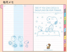 Load image into Gallery viewer, 26年SN家族手帳A6ドッグハウス :4901478199622