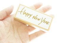 画像をギャラリービューアに読み込む, KODOMONOKAO こどものかお スタンプ ・ ニューイヤー文字L Happy New Near スタンプ台 オーダー キャラクター かわいい 手帳 印鑑 ハンコ 年賀状 2019年 スケジュール帳 手帳のタイムキーパー :4990212747823