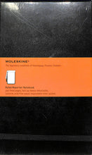 Load image into Gallery viewer, 廃版 数量限定 訳あり商品 MOLESKINE モレスキン(モールスキン)A5 スリム ハードカバー Reporter Notebook スケジュール帳 手帳のタイムキーパー 連絡帳 おしゃれ 自由帳 罫線 廃版 数量 :9788883705519