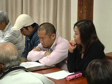 Load and play video in Gallery viewer, #種田 山頭火 #山頭火随筆集 タネダサントウカ 講談社 (講談社文芸文庫 たZ 1) : Taneda Santouka Santouka essay collection :9784061983021