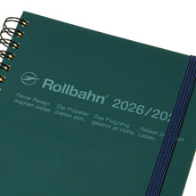 Load image into Gallery viewer, 【セット購入で送料無料】 DELFONICS ﾃﾞﾙﾌｫﾆｯｸｽ 2026 3月始まり (2026年4月始まり) 手帳 月間式(ﾌﾞﾛｯｸ) B6 L ｻｲｽﾞ ﾛﾙﾊﾞｰﾝ ﾀﾞｲｱﾘｰ 無地 ｽｺﾗ ｸﾘｱ ﾎﾟｹｯﾄ付ﾒﾓ 大人かわいい おしゃれ ﾘﾝｸﾞ  ｽｹｼﾞｭｰﾙ帳 :4516085274190
