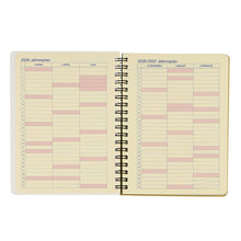 Load image into Gallery viewer, 【セット購入で送料無料】 DELFONICS ﾃﾞﾙﾌｫﾆｯｸｽ 2026 3月始まり (2026年4月始まり) 手帳 月間式(ﾌﾞﾛｯｸ) B6 ﾛﾙﾊﾞｰﾝ ﾀﾞｲｱﾘｰ L ｻｲｽﾞ ﾌﾗﾜｰ ﾌﾛｰﾗ ﾌｨﾙﾑ ｱｸｱ ｸﾗﾙﾃ ﾎﾟｹｯﾄ付 かわいい ﾘﾝｸﾞ  ｽｹｼﾞｭｰﾙ帳 :9784820737834

