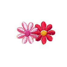 Load image into Gallery viewer, TOCONUTS ﾄｺﾅｯﾂ ｼｰﾙ ･ ﾜｯﾍﾟﾝｽﾃｯｶｰﾍﾞｰｼｯｸF 赤とﾋﾟﾝｸの花 ｼｰﾙ帳 刺繍 ｱｯﾌﾟﾘｹ ﾜｯﾍﾟﾝ 福袋 丸 おしゃれ ﾃﾞｺﾚｰｼｮﾝ ﾊｰﾄ ｽﾏﾎ ｽﾃｯｶｰ 花 かわいい  ｽｹｼﾞｭｰﾙ帳 手帳のﾀｲﾑｷｰﾊﾟｰ :4512367187455
