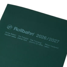 Load image into Gallery viewer, 【セット購入で送料無料】 DELFONICS ﾃﾞﾙﾌｫﾆｯｸｽ 2026 3月始まり (2026年4月始まり) 手帳 月間式(ﾌﾞﾛｯｸ) B5 ﾛﾙﾊﾞｰﾝ ﾉｰﾄﾀﾞｲｱﾘｰ 無地 ｽｺﾗ ｸﾘｱ 薄い 軽い ﾎﾁｷｽ綴じ ｼﾝﾌﾟﾙ 大人かわいい おしゃれ  ｽｹｼﾞｭｰ :4516085200472
