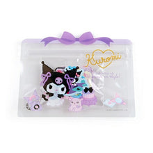 Load image into Gallery viewer, SANRIO ｻﾝﾘｵ ｼｰﾙ ･ ｸﾛﾐ ﾐﾆｼﾞｯﾊﾟｰｹｰｽ入りｼｰﾙ ｼｰﾙ帳 福袋 丸 おしゃれ ｱﾙﾊﾞﾑ ﾃﾞｺﾚｰｼｮﾝ ﾊｰﾄ 大量 ｽﾃｯｶｰ ｽﾏﾎ ごほうび 花 かわいい ｽｹｼﾞｭｰﾙ帳 手帳のﾀｲﾑｷｰﾊﾟｰ :4550337977866
