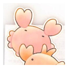 ＃ナンデモイキモノステッカー カニ エビ : ヨコミゾユリ かわいい ゆるキャラ 防水 耐光 ピンク オレンジ : カミオジャパン : Nandemoi Kimono Sticker Crab Shrimp : 4550432241220