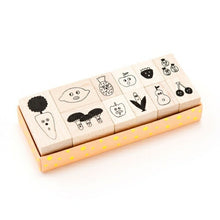 Load image into Gallery viewer, IROHA いろは出版 ｽﾀﾝﾌﾟ ･ AIUEOSTAMP ｾｯﾄ ﾌﾙｰﾂ ﾍﾞｼﾞﾀﾌﾞﾙ AIUEO ｽﾀﾝﾌﾟ台 ｵｰﾀﾞｰ ｷｬﾗｸﾀｰ かわいい 手帳 印鑑 ﾊﾝｺ  ｽｹｼﾞｭｰﾙ帳 手帳のﾀｲﾑｷｰﾊﾟｰ :4560486587496
