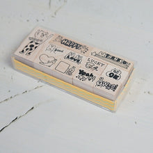 Load image into Gallery viewer, IROHA いろは出版 ｽﾀﾝﾌﾟ ･ AIUEOSTAMP ｾｯﾄ HAPPYWORD AIUEO ｽﾀﾝﾌﾟ台 ｵｰﾀﾞｰ ｷｬﾗｸﾀｰ かわいい 手帳 印鑑 ﾊﾝｺ  ｽｹｼﾞｭｰﾙ帳 手帳のﾀｲﾑｷｰﾊﾟｰ :4560486587526
