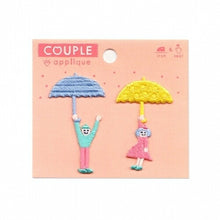 Load image into Gallery viewer, IROHA いろは出版 ｼｰﾙ ･ AIUEOAPPLIQUECOUPLEAQCP-07umbrella ｱｯﾌﾟﾘｹ ﾜｯﾍﾟﾝ 刺繍 ｼｰﾙ帳 福袋 ｽｹｼﾞｭｰﾙ ﾃﾞｺ ｽﾃｯｶｰ ﾀﾞｲｱﾘｰ ごほうび 花 ｱﾙﾌｧﾍﾞｯﾄ  ｽｹｼﾞｭｰﾙ帳 手帳のﾀｲﾑｷｰﾊﾟｰ :4560486592377
