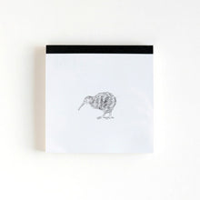 Load image into Gallery viewer, GREENFLASH ｸﾞﾘｰﾝﾌﾗｯｼｭ ﾉｰﾄ ｽｸｴｱ Animal Series ﾒﾓﾊﾟｯﾄﾞ ｽｸｴｱ ｷｰｳｨ a5 b5 方眼 罫線 横罫 無地 付箋 ﾒﾓ帳 かわいい おしゃれ 小さい ﾘﾝｸﾞ ｷｬﾗｸﾀｰ ｽｹｼﾞｭｰﾙ帳 手帳のﾀｲﾑｷｰﾊﾟｰ :4562482826869
