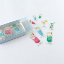 画像をギャラリービューアに読み込む, ＃フレークシール ＃ﾄｳﾒｲﾌﾚｰｸｼｰﾙ(drink) --- Green Flash KOHAKU トウメイ 25枚入 (drink) 手帳デコ KK-043 : flake seal Toumei flake seal (drink) :4570057736536
