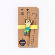 Load image into Gallery viewer, IROHA いろは出版 手帳小物 ･ BOOKBAND appliqueABA-07 WOOOLG AIUEO 手帳ﾊﾞﾝﾄﾞ　ﾌﾞｯｸﾊﾞﾝﾄﾞ　ﾍﾟﾝﾎﾙﾀﾞｰ　かわいい　ほぼ日　ネック　クリップ  ｽｹｼﾞｭｰﾙ帳 手帳のﾀｲﾑｷｰﾊﾟｰ :4573468145393
