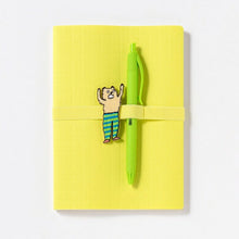 Load image into Gallery viewer, IROHA いろは出版 手帳小物 ･ BOOKBAND appliqueABA-07 WOOOLG AIUEO 手帳ﾊﾞﾝﾄﾞ　ﾌﾞｯｸﾊﾞﾝﾄﾞ　ﾍﾟﾝﾎﾙﾀﾞｰ　かわいい　ほぼ日　ネック　クリップ  ｽｹｼﾞｭｰﾙ帳 手帳のﾀｲﾑｷｰﾊﾟｰ :4573468145393
