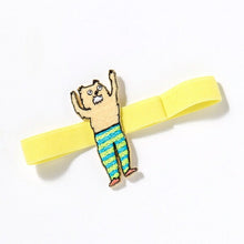 Load image into Gallery viewer, IROHA いろは出版 手帳小物 ･ BOOKBAND appliqueABA-07 WOOOLG AIUEO 手帳ﾊﾞﾝﾄﾞ　ﾌﾞｯｸﾊﾞﾝﾄﾞ　ﾍﾟﾝﾎﾙﾀﾞｰ　かわいい　ほぼ日　ネック　クリップ  ｽｹｼﾞｭｰﾙ帳 手帳のﾀｲﾑｷｰﾊﾟｰ :4573468145393
