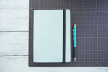 Load image into Gallery viewer, [Mail便送料無料] [20% OFF ★ Limited Time Offer] LACONIC 2023 Planner (Starts January 2023 / September 2022) Weekly Vertical Left B6 Synthetic Leather Elastic Band Shibo Gantt Chart Refill Work Plan Schedule Book - Timekeeper :4948197023821
