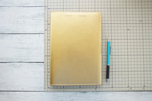 Load image into Gallery viewer, [Mail便 possible] Planner Schedule Book LACONIC 2023 January Start 2022 December Start Monthly (Monthly Block) A5 Metallic Synthetic Leather Gantt Chart Chinese Zodiac Refill Work Plan Timekeeper for Planners :4589988490523
