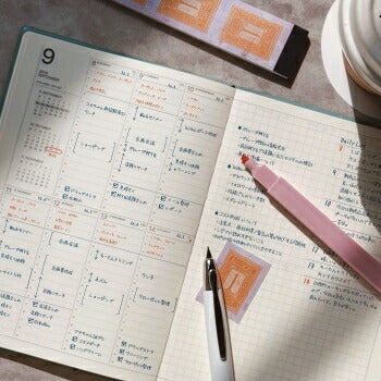 【セット購入で送料無料】 LACONIC ﾗｺﾆｯｸ 2026 3月始まり (2026年4月始まり) 手帳 週間ﾊﾞｰﾃｨｶﾙﾚﾌﾄ式(ﾊﾞｰﾁｶﾙ) B6 VL ﾊﾞｰﾁｶﾙﾚﾌﾄ ﾜｰｸﾀﾞｲｱﾘｰ 年号 ﾄｲﾄｲﾄｲ ﾎﾟｹｯﾄ ﾘﾌｨﾙ 仕事計画 ﾀﾞｲｱﾘｰ  ｽｹｼﾞｭｰﾙ帳 :4948197024712
