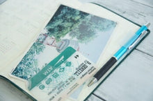 Load image into Gallery viewer, [500 Yen] EL COMMUN 2022 Planner (Starts October 2021) Monthly (Monthly Block) B6 Tulp MATOKA Adult Cute Stylish Schedule Book - The Timekeeper of Planners :4582354954360
