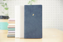 画像をギャラリービューアに読み込む, 【名入れ可能】【30%OFF】 手帳 ｽｹｼﾞｭｰﾙ帳 EL COMMUN ｴﾙｺﾐｭｰﾝ 2023年 1月始まり 週間ﾚﾌﾄ式(ﾎﾘｿﾞﾝﾀﾙ) B6 ﾛﾝｸﾞ ﾜﾝﾎﾟｲﾝﾄ ｳｻｷﾞ ﾐﾓｻﾞ ｽｽﾞﾗﾝ ｴﾏ 干支 MATOKA ﾏﾄｶ 大人かわいい おしゃれ かわいい 手帳ｶﾊﾞｰ ｻｲｽﾞ :4545623826843
