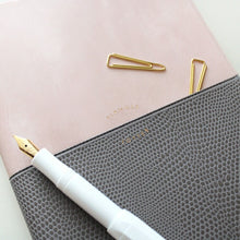 Load image into Gallery viewer, [SALE Price★] EL COMMUN 2025 January Start Planner Weekly Separate (Block) B6 Weekly Block Unison Matoka Design Stylish Adult Cute Planner Cover Diary Schedule Book Planner Type: 4582354964987
