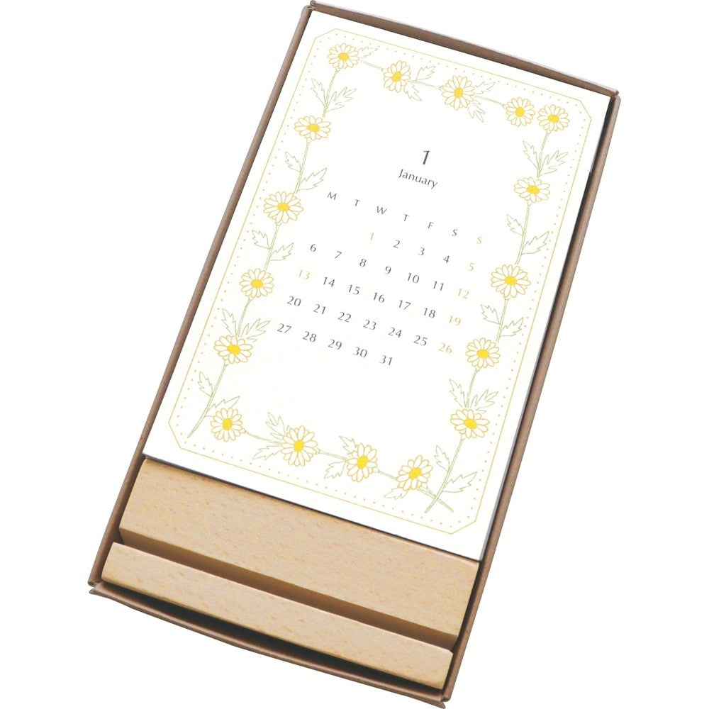＃ｶﾚﾝﾀﾞｰ 2025年版 卓上 木製ｽﾀﾝﾄﾞ付き Charme ｴﾙｺﾐｭｰﾝ :4582529531846