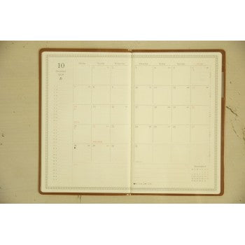 【40%OFF・期間限定】 EL COMMUN ｴﾙｺﾐｭｰﾝ 2022年4月始まり 手帳 月間式(月間ﾌﾞﾛｯｸ) B6 ｺﾝﾊﾟｸﾄﾏﾝｽﾘｰ Round Hedgehog MATOKA ﾏﾄｶ 大人かわいい おしゃれ 可愛い ｻｲｽﾞ ｽｹｼﾞｭｰﾙ帳 手帳のﾀｲﾑｷｰﾊﾟｰ :4589954877327