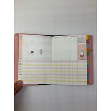 Load image into Gallery viewer, ＃ミッフィー家計簿付き手帳　A6 ｸﾂﾜ(株) :4901478194139
