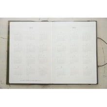 画像をギャラリービューアに読み込む, ＃21タックダイアリー A5　ダークブラウン (株)レイメイ藤井 :4902562483825
