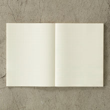 Load image into Gallery viewer, 26年○MDﾉｰﾄﾀﾞｲｱﾘｰ<A4変形判>薄型 ミドリ(MIDORI) DESIGNPHIL :4902805224079
