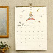 Load image into Gallery viewer, 【30%OFF・期間限定】 GAKKEN 学習研究社 2019年1月始まり 手帳 月間式(月間ﾌﾞﾛｯｸ) ･ LPPｶﾚﾝﾀﾞｰ ﾏﾝﾄ 壁掛け 小物　大人かわいい　おしゃれ　可愛い　リフィル　ほぼ 日　干支  ｽｹｼﾞｭｰﾙ帳 手帳のﾀｲﾑｷｰﾊﾟｰ :4905426189123
