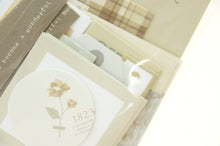 Load image into Gallery viewer, Paper Bundle Sticker 81312 Ochre --- :4909001813120
