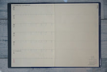 Load image into Gallery viewer, [30% OFF - Limited Time Offer] DELFINO 2019 Diary (Starts December 2018) B6 Weekly Horizontal CELL Coated Diary 2019 Schedule Book 2019 Cute Adult Cute EL COMMUN Disney Snoopy: 4560109600687
