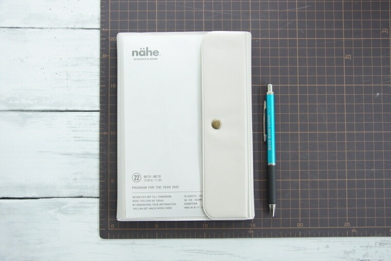 [20% OFF - Limited Time Offer] [Mail便 Shipping Included] HIGHTIDE 2023 Planner - Starts January 2023 / December 2022 - Weekly Vertical B6 Nahe Diary Refill - Cute & Stylish - Character Design - Planner Cover: 4988342888301