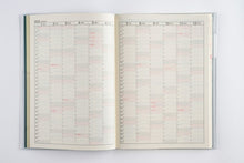 Load image into Gallery viewer, TAKAHASHI 高橋書店 2026 1月始まり 手帳 B5 No.30 わたしのかけいぼ 週計 高橋 手帳 2026年 定番 ｼﾝﾌﾟﾙ 手帳ｶﾊﾞｰ かわいい  ｽｹｼﾞｭｰﾙ帳 手帳のﾀｲﾑｷｰﾊﾟｰ :9784471700300
