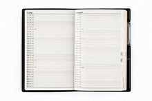 Load image into Gallery viewer, TAKAHASHI 高橋書店 2026 1月始まり 手帳 A6 No.47 ﾋﾞｼﾞﾈｽ手帳 1 黒 手帳判 高橋 手帳 2026年 ﾋﾞｼﾞﾈｽ 定番 ｼﾝﾌﾟﾙ 手帳ｶﾊﾞｰ かわいい とじ手帳  ｽｹｼﾞｭｰﾙ帳 手帳のﾀｲﾑｷｰﾊﾟｰ :9784471690472
