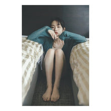 画像をギャラリービューアに読み込む, ＢＬＵＥ　山田杏奈セカンド写真集
