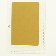 Load image into Gallery viewer, 【訳アリ廃版商品、一部日焼け跡あり。】 MOLESKINE ﾓﾚｽｷﾝ(ﾓｰﾙｽｷﾝ) ﾉｰﾄ A6 ﾌﾟﾚｰﾝﾉｰﾄ(無地) 3冊ｾｯﾄ / ﾎﾟｹｯﾄ / 茶　a6 :9784903799254

