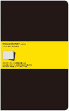 Load image into Gallery viewer, 【20%OFF・訳アリ廃版商品、一部日焼け跡あり】 MOLESKINE ﾓﾚｽｷﾝ(ﾓｰﾙｽｷﾝ) ﾉｰﾄ ･ Squared Cahier XL BL ｽｸｴｱｰﾄﾞﾉｰﾄ(方眼) 3冊ｾｯﾄ [Xﾗｰｼﾞｻｲｽﾞ] 連絡帳 自由帳 方眼 横罫b5 ﾉｰﾄ　B5 :9784903799407
