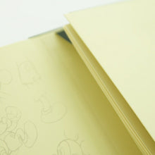 Load image into Gallery viewer, 【10%OFF・期間限定】 MOLESKINE ﾓﾚｽｷﾝ(ﾓｰﾙｽｷﾝ) ﾉｰﾄ A6 [限定版] DISNEYﾉｰﾄﾌﾞｯｸ ﾌﾟﾚｰﾝ(無地)/ ﾎﾟｹｯﾄ 連絡帳 自由帳 方眼 横罫 a5 b5 b6 かわいい  ｽｹｼﾞｭｰﾙ帳 手帳のﾀｲﾑｷｰﾊﾟｰ :9788866137894
