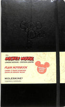 Load image into Gallery viewer, 【30%OFF・メール便送料無料】 MOLESKINE モレスキン(モールスキン) ノート ・ [限定版] DISNEYノートブック プレーン(無地)/ ラージ 連絡帳 漢字 可愛い 自由帳 罫線 a5 A5ｽﾘﾑ デザイン文具 スケジュール帳 手帳のタイムキーパー :9788866137917
