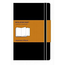Load image into Gallery viewer, 【40%OFF･訳アリ廃版商品】 MOLESKINE ﾓﾚｽｷﾝ(ﾓｰﾙｽｷﾝ) ﾉｰﾄ A6 ｼﾞｬﾊﾟﾆｰｽﾞｱﾙﾊﾞﾑ ﾎﾟｹｯﾄ　a6　かわいい  ｽｹｼﾞｭｰﾙ帳 手帳のﾀｲﾑｷｰﾊﾟｰ :9788883701047
