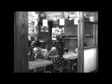 ギャラリービューア＃壷井 栄 ＃柿の木のある家 ﾂﾎﾞｲｻｶｴ 偕成社 (偕成社文庫3015) : Sakae Tsuboi house with persimmon tree :9784036501502に読み込んでビデオを見る
